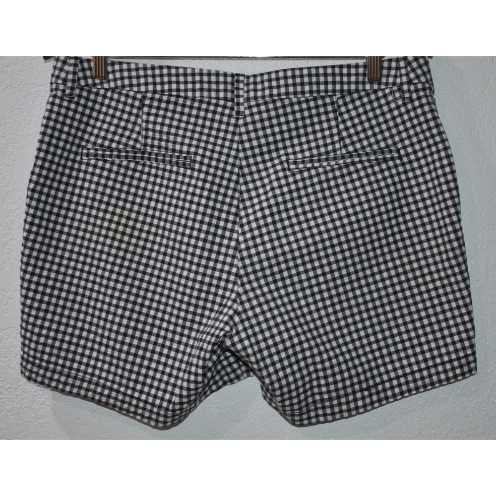Old Navy Everyday Short Womens 12 Black White Gingham Check Mid Rise Stretch - Picture 2 of 16